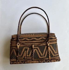 Vintage Korb aus geflochtenem Strohkorb Handtasche zweifarbig mit Deckel - Bild 1 von 11