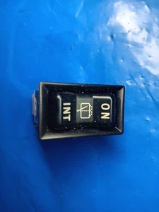 88 89 90 Interruptor limpiaparabrisas intermitente ventana trasera Toyota Landcruiser FJ62 INT ON OE - Imagen 1 de 4