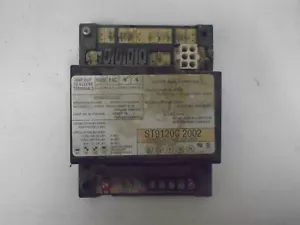 Honeywell ST9120C2002 Furnace Control Circuit Board 031-01237-000 used - Picture 1 of 2