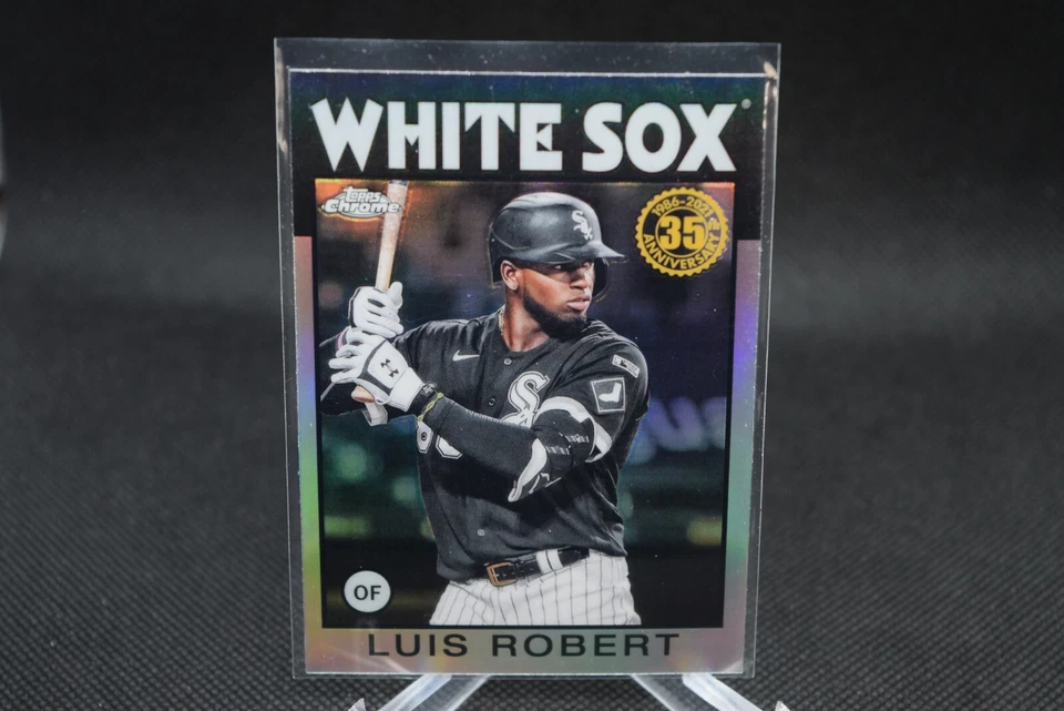 Luis Robert #86BC-21 - 2021 Topps Chrome - 1986 Topps Baseball - Image 1 of 2