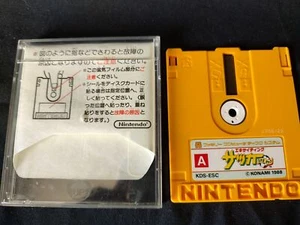 Gebrauchtes, spannendes Fußball KONAMI FAMICOM (NES) Disk System, nur Spieldiskette - g1225 - - Bild 1 von 9