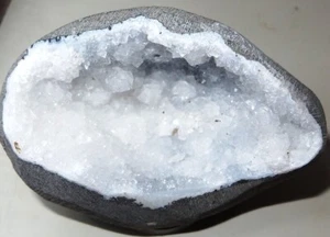 Apophyllite/Chalcedony Jalgaon Mine India Mineral 75x55x50mm 189g #inc70 - Picture 1 of 4