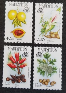 *FREE SHP Mauritius Spices 1995 Flower Seed Food Plant Herb Fruits (stamp) MNH - Picture 1 of 5