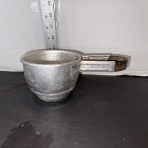 Vintage Foley Hand Sifter 2326 Aluminum Squeeze Kitchen Utensil Baking Cookies - Picture 1 of 8