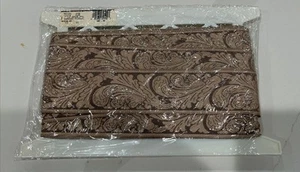 2 3/16" damascato bordo floreale beige Conso Poly -10 iarde - Foto 1 di 7
