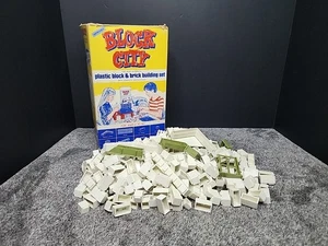 Vintage Block City “The Suburban” B-500 382 Pieces INCOMPLETE - Picture 1 of 7