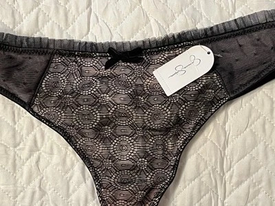 Nuevo con etiquetas Jessica Simpson Malla Con Encaje Ribete Tanga Ropa Interior Rosa/Negro Talla Mediana Foto 1 de 4