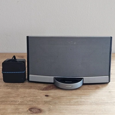 Bose SoundDock Portable Digital Music System W/ AC Adapter - Image 1 of 4