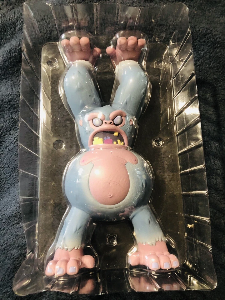 Yeti X Kid Robot 8” diseño de pausa de vinilo azul Foto 1 de 4