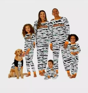 Halloween Women's Men's Glow in the Dark MUMMY DADCULA 2pc Family Pajama set NWT - Picture 1 of 19