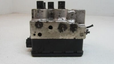 2001-2006 Toyota Prius Abs Anti-lock Brake Actuator Pump Assembly 4451047030 Oem - Image 1 of 2