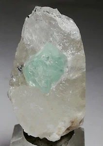 149 CARATS FLUORITE, QUARTZ AND FELDSPAR CRYSTAL FROM PAKISTAN, (L-84), - Picture 1 of 14