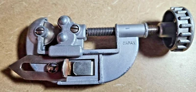 Vintage pipe cutter by Waltham Cutter 1/8" to 1-1/8" O.D.-made in Japan - Image 1 of 2