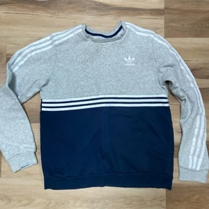 Adidas Sweatshirt Boys XL 15 - 16 Gray Blue 3 Stripe Trefoil Crewneck Youth - Picture 1 of 9