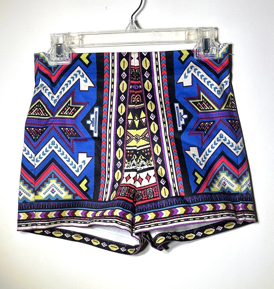 Pantalones Cortos Anthropologie Flying Tomato Multicolor Boho Cintura Alta Talla Pequeña Foto 1 de 4