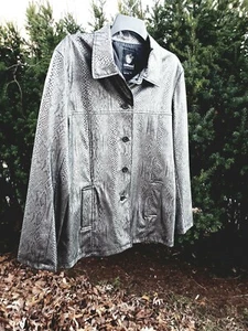 Dollhouse Outerwear Jacket Snakeskin Design with Shades of Gray Size large - Picture 1 of 10