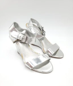 Tildon Womens Lindy Ankle Strap Sandals Metallic Wedge Heels Buckle 5 M - Picture 1 of 6