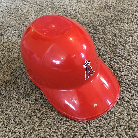 VTG PLASTIC SOUVENIR BASEBALL HELMET - ANEHEIM ANGELS LOS ANGELES LA Made in USA Cover