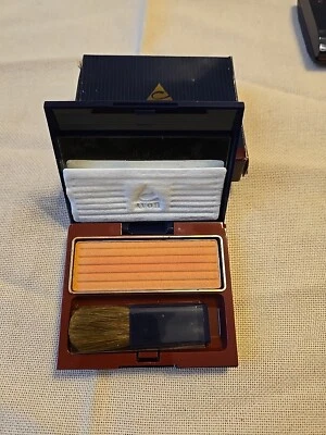 Rubor Vintage AVON Color Release Larga Duración Melón inconmensurable Nuevo Antiguo Stock Foto 1 de 4