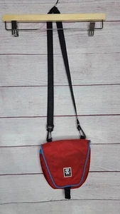 Vintage Crumpler Crossbody Bag Small Red Blue Y2k Aop - Picture 1 of 4