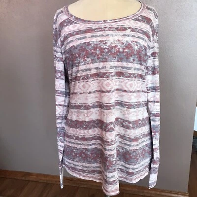Blusa Maurices Feminina Manga Longa Extra Grande Estampa Asteca Boho Rosa Cinza - Imagem 1 de 4