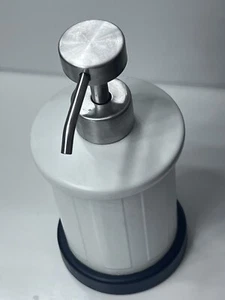 IkEA hand soap dispenser pump White - Picture 1 of 3
