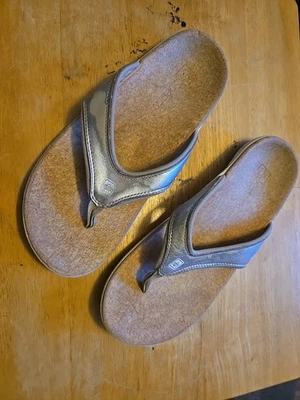 Sandalias Spenco TS Talla 9 M Mujer Sin Cordones Tanga Zapatos Cuero Foto 1 de 4