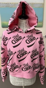 Damen Diet Coke Grafik Hoodie Pullover Sweatshirt Official Merch hellrosa S - Bild 1 von 6