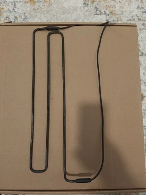 SubZero Refrigerator Defrost Heater - 7015948 - Image 1 of 4