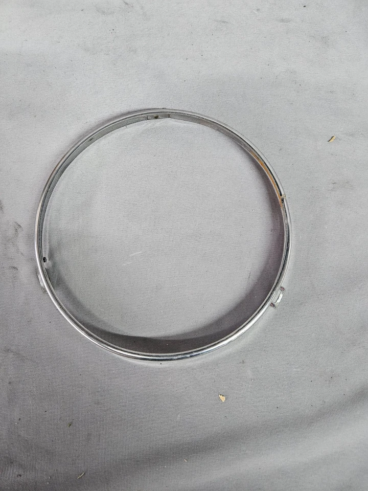 Adapterring Scheinwerfer  für Harley Softail, Touring ,  7 Zoll silber - Bild 1 von 1