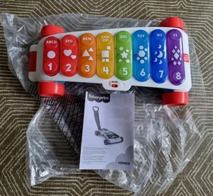 Fisher-Price Giant Light-Up Xylophone, Pull Toy Songs, Englisch & Spanisch, 9-36M - Bild 1 von 4