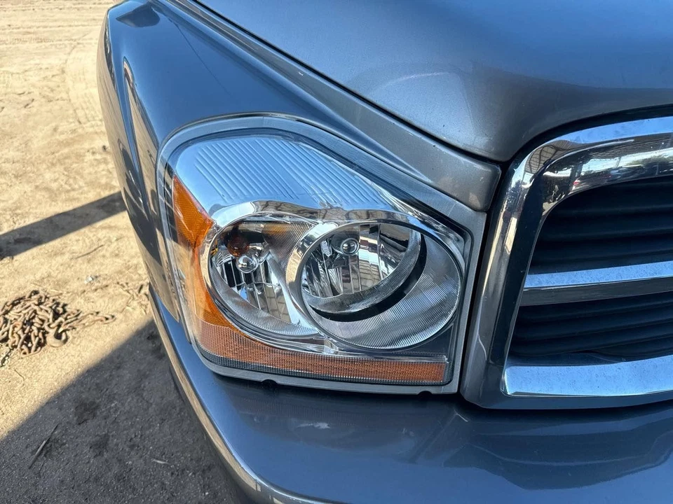 Conjunto de faros DODGE DURANGO derecha 04 05 Foto 1 de 1