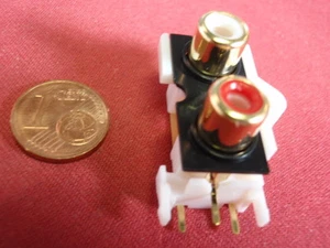 2x GOLD DOPPEL-CINCHBUCHSE f.VERSTÄRKER RADIO ENDSTUFE 20x30x20mm 25416-139 - Picture 1 of 1