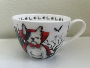 Taza de té grande Count Dogula perro toro francés Halloween Portobello por diseño - Imagen 1 de 5