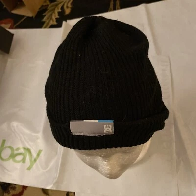 DC Shoe Sock Hat. Vintage Clean 1 Size Fits All - Image 1 of 2