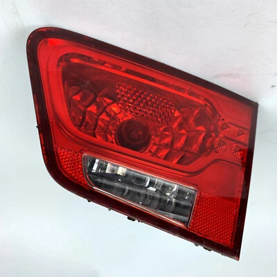 2010 2011 2012 2013 Kia Forte Tail Light RH Passenger Side Lid Mounted Sedan OEM - Image 1 of 4