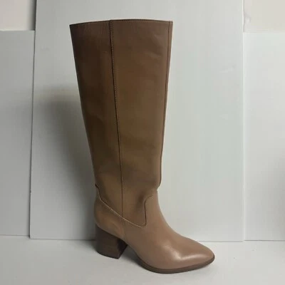 Bota Vince Camuto Feminina Evronna Joelho Alto Bege Tamanho 9 M - Imagem 1 de 4