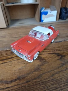 Route 66 Wix 56 Ford Thunderbird 1:24 Diecast Auto gebraucht. - Bild 1 von 7