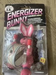 Vintage 1991 Energizer Bunny w/ Drum Squeeze Light New Old Stock NOS - Picture 1 of 2
