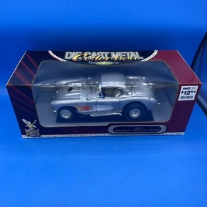Road Signature 1957 Chevrolet Corvette Gasser 1:18 Scale Silver. New, Sealed. - Picture 1 of 7