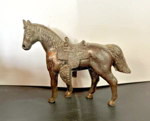 Kleiner Vintage Hohlguss Messing Pferd Karnevalspreis - Bild 1 von 7