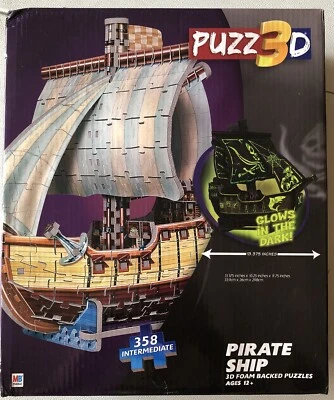 Puzz3D Brilla en la Oscuridad Barco Pirata 358 Piezas - Intermedio - Piezas Traseras de Espuma Foto 1 de 4
