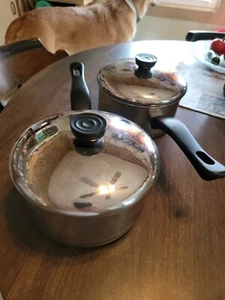 Vintage 1801 Revere Ware 2 Qt fondo rame salsa padella pentole coperchio USA lotto di 2 - Foto 1 di 10