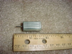 Small DC Electric Motor 1.5 -9 VDC 8500 rpm 7 g-cm M27 - Picture 1 of 1
