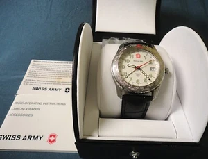 Wenger Swiss Men's Watch with World City Bezel 097-0457 - Picture 1 of 13