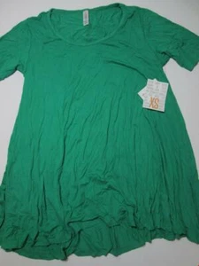 NWT Lula Roe Womens Size XS T-Shirt Green Short Sleeve Round Neck Slit Side - Picture 1 of 8