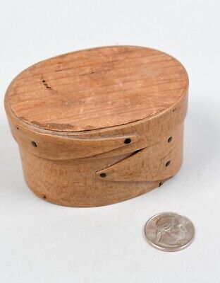 Antique Miniature Shaker Oval Box • 517.27$