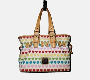 ✨DOONEY & BOURKE 💜RETRO🩵 White 💛HEARTS 💙Handbag 🩷EUC - Picture 1 of 10