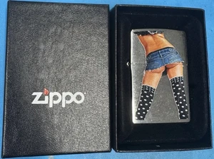 Zippo 2013 Sexy Polka Dot’s Pinup Girl Brushed Chrome Feuerzeug Sealed in Box d962 - Bild 1 von 5