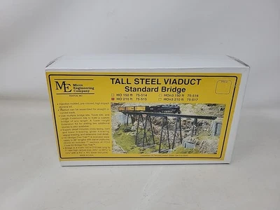 Micro Engineering 75-515, Tall Steel Viaduct Standard Bridge, 210 Feet, HO Scale - Image 1 of 4